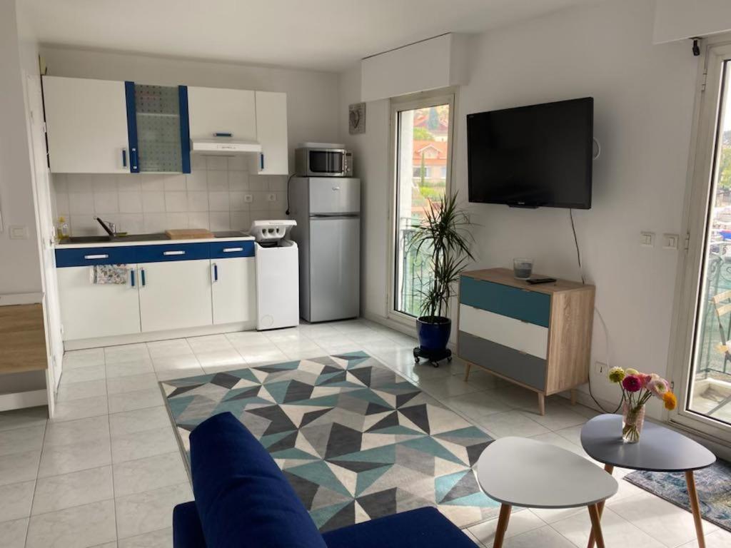 Appartement Studio Sanary Centre Sanary-sur-Mer Exterior foto
